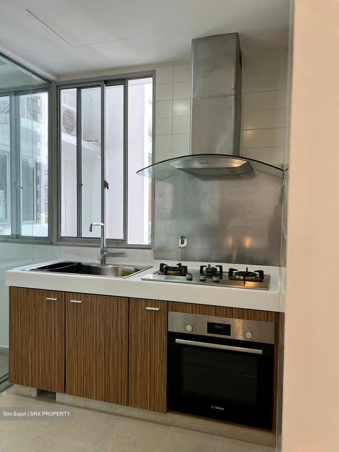 The Lakeshore (D22), Condominium #574135121
